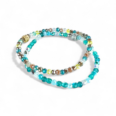 August Mix in Light Turquoise