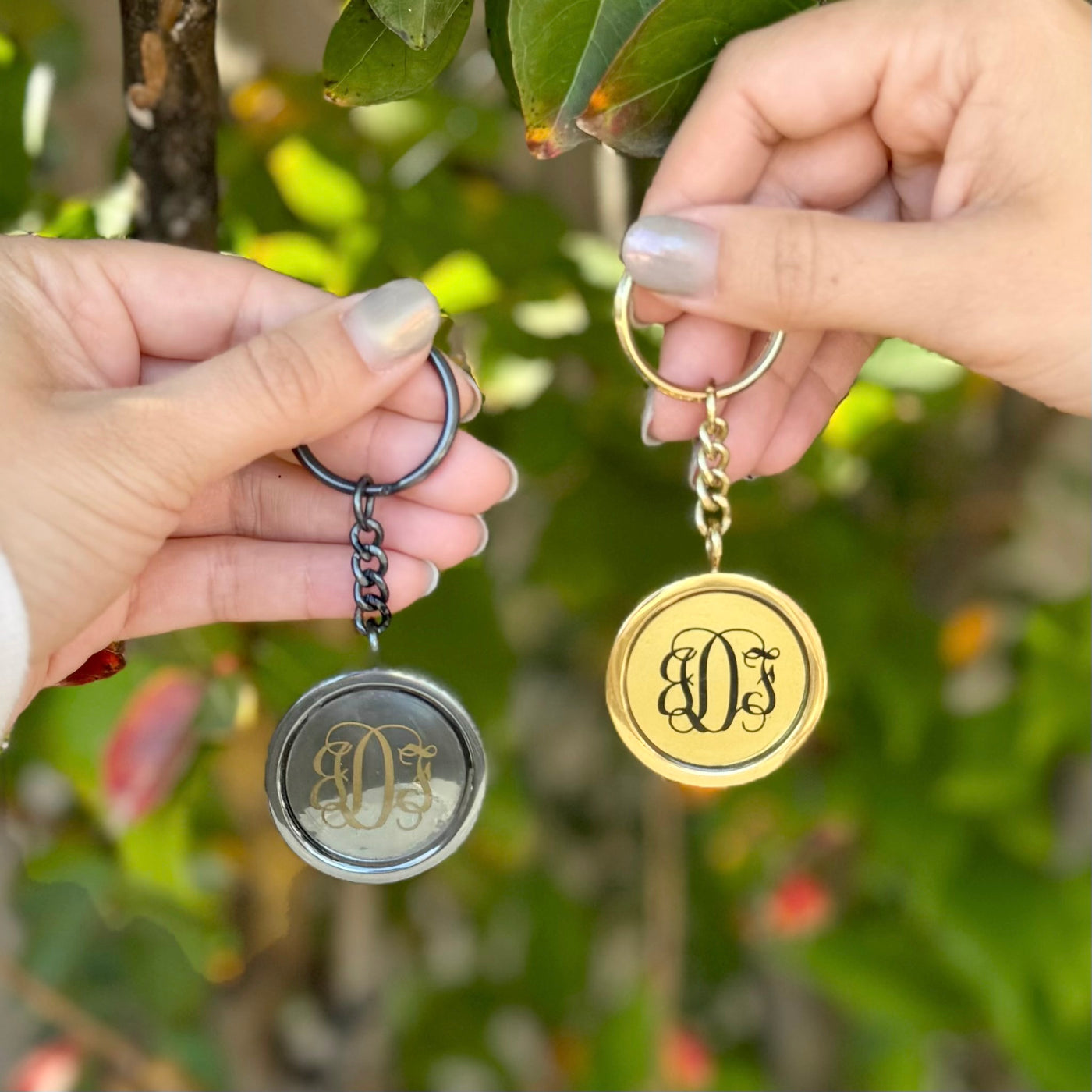 Circle Gold Keychain - Custom Monogram Engraved in Vine Font